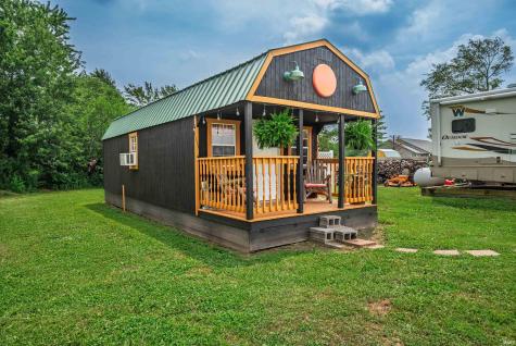 500 S County Road 700 E Parker City IN 47367