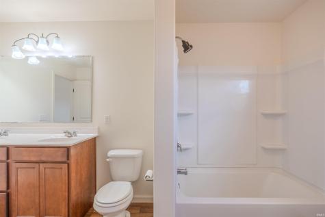 6110 Melan Cove Fort Wayne IN 46835