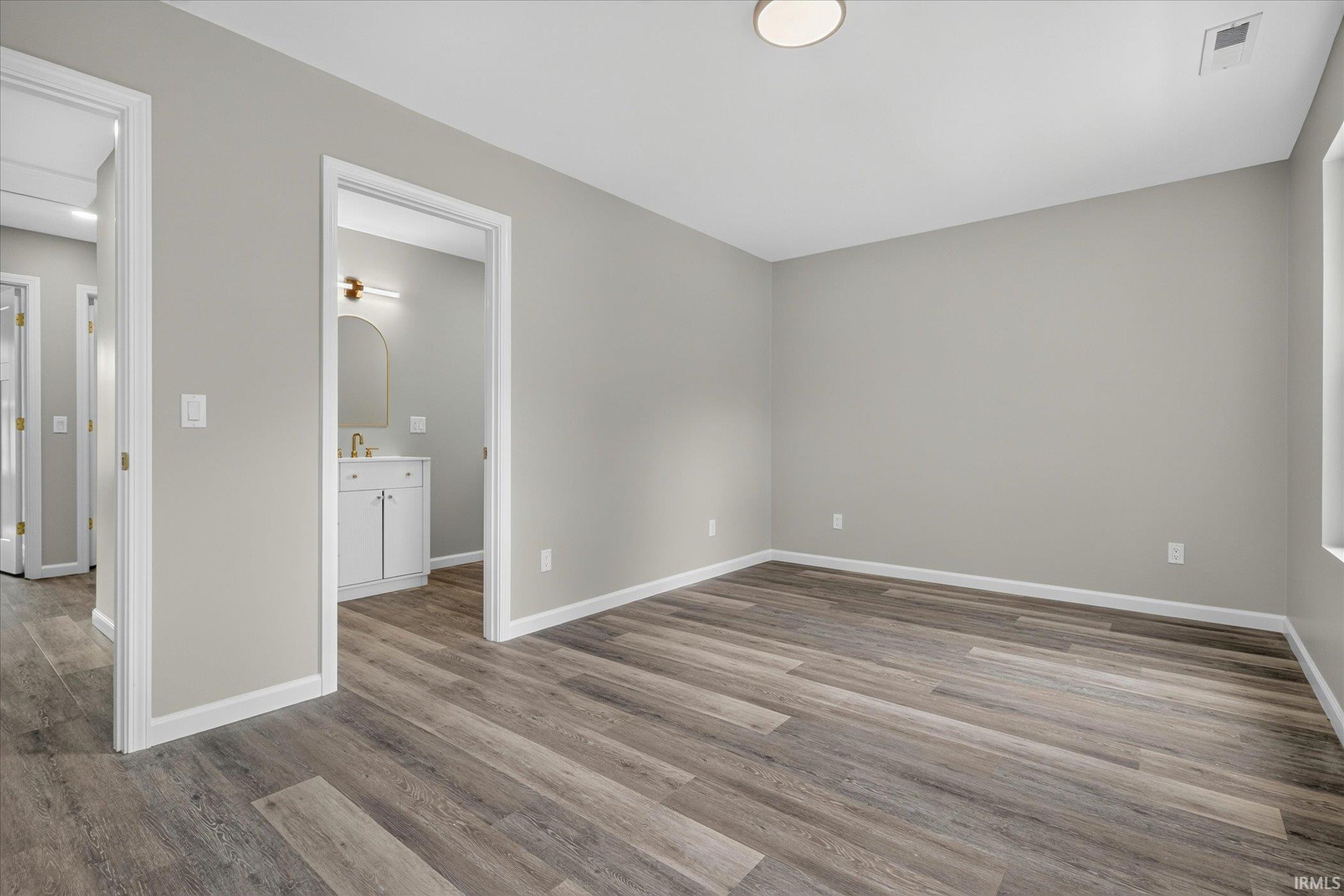 1026 Clover Street South Bend IN 46615