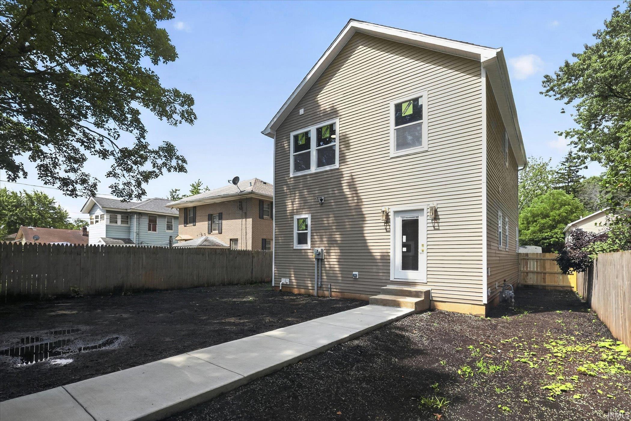 1026 Clover Street South Bend IN 46615