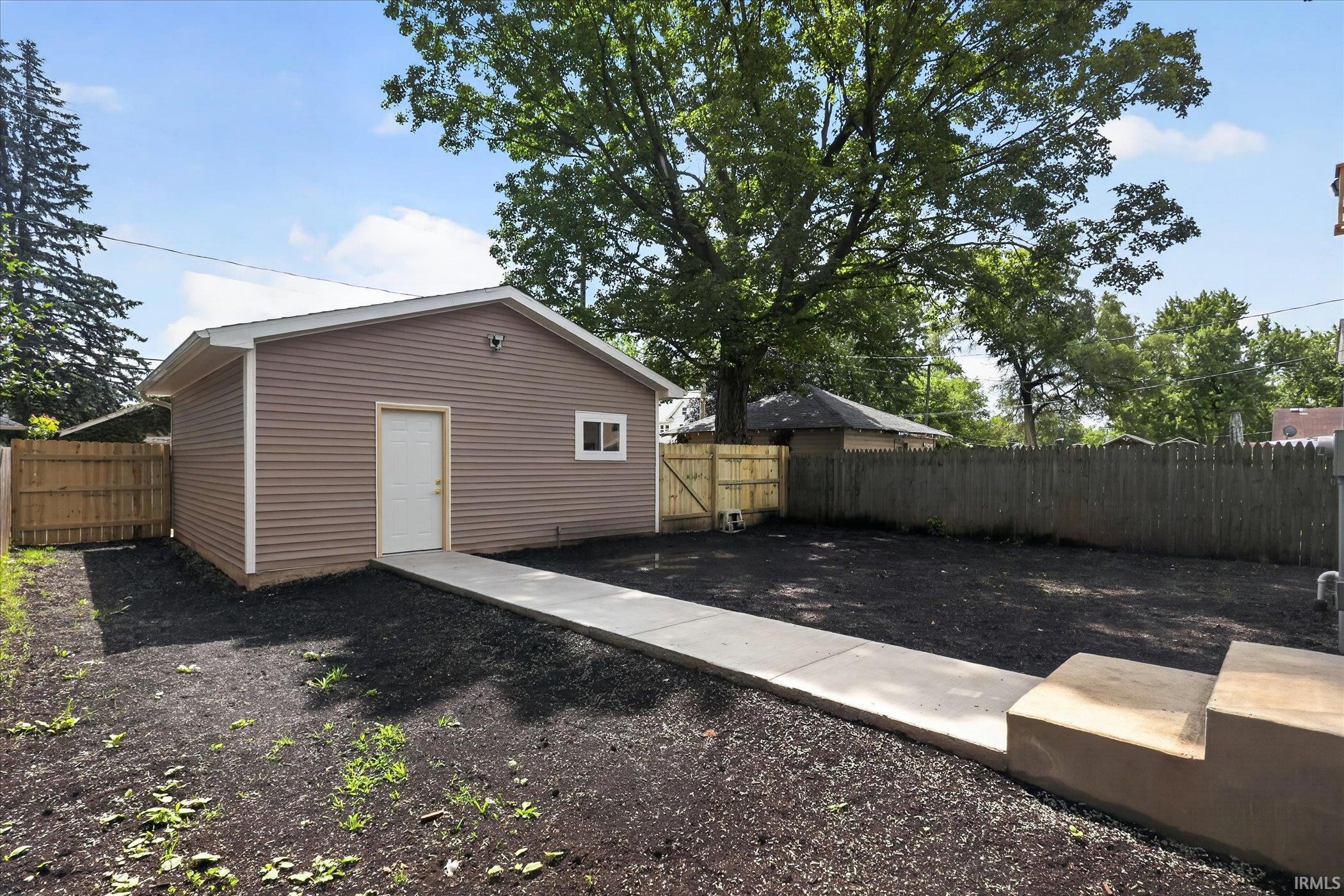 1026 Clover Street South Bend IN 46615
