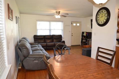 5009 Elmhurst Drive Evansville IN 47711