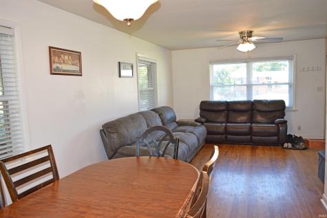 5009 Elmhurst Drive Evansville IN 47711