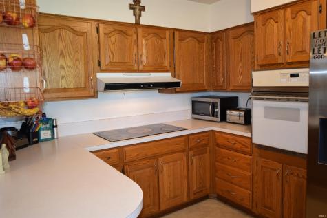 5009 Elmhurst Drive Evansville IN 47711