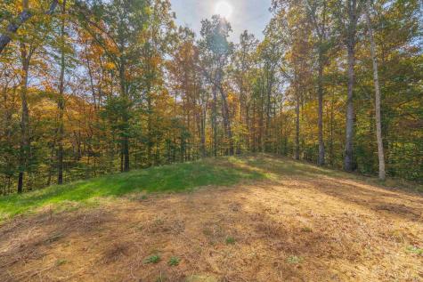 475 Wychwood Drive Nashville IN 47448