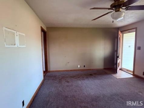 123 E 180 Cr North Road Frankfort IN 46058