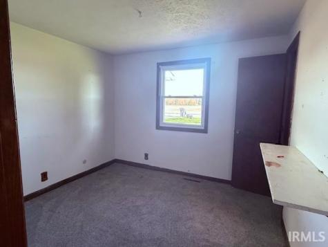 123 E 180 Cr North Road Frankfort IN 46058