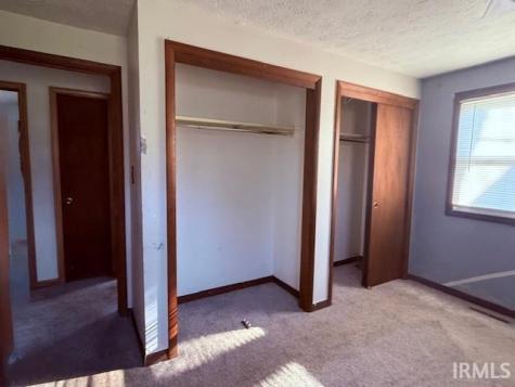 123 E 180 Cr North Road Frankfort IN 46058