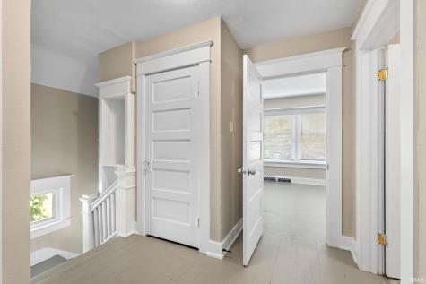 805 W Wildwood Avenue Fort Wayne IN 46807