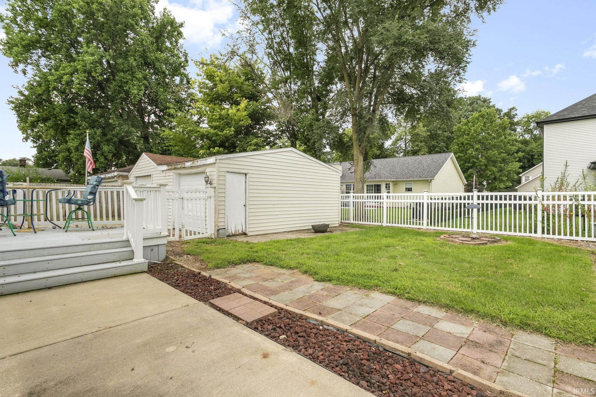 147 N Oakley Avenue Mishawaka IN 46544