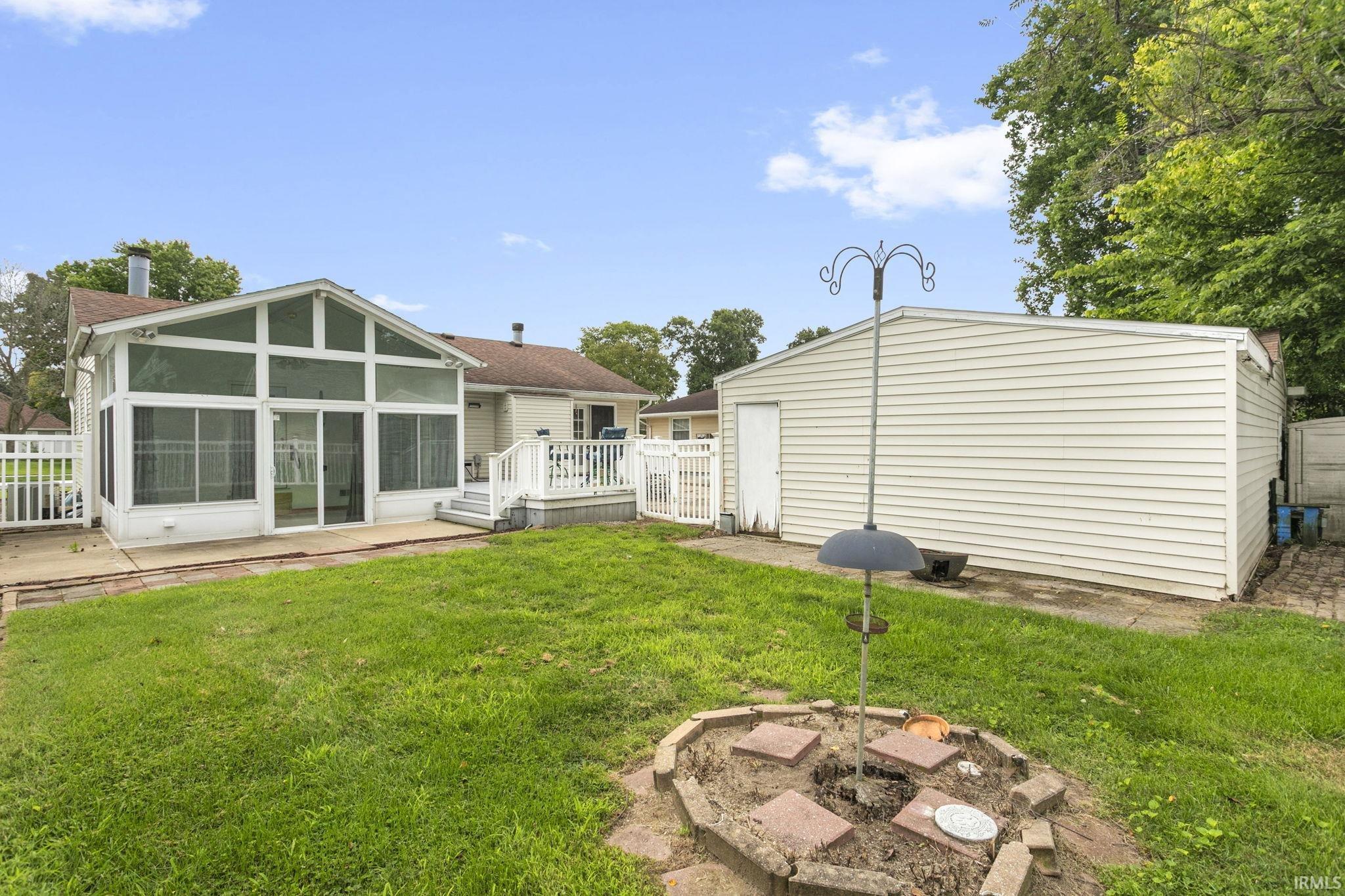 147 N Oakley Avenue Mishawaka IN 46544