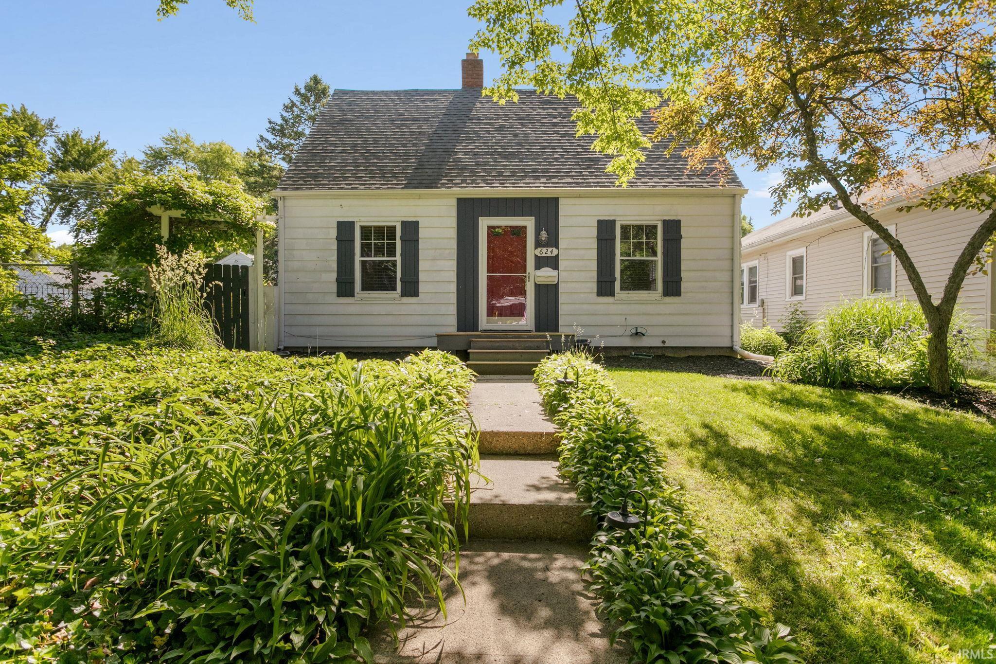 624 S 29th Street South Bend IN 46615