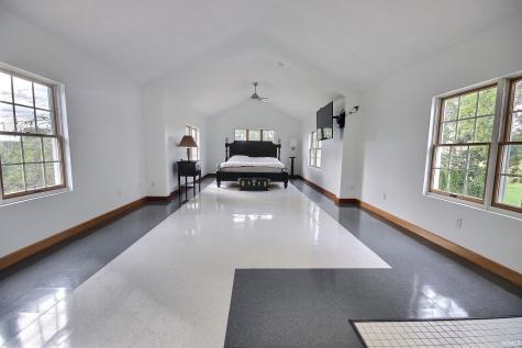 11378 S State Road Lafontaine IN 46940