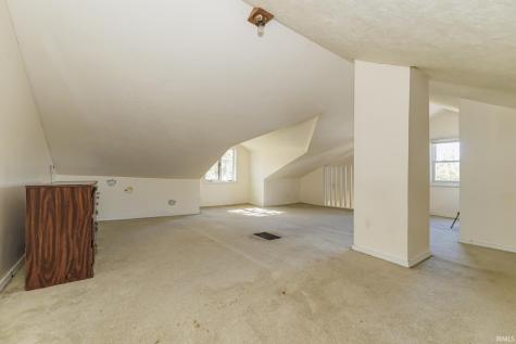 418 E Streeter Avenue Muncie IN 47303