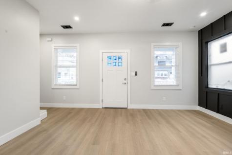 536 Blaine Avenue South Bend IN 46616
