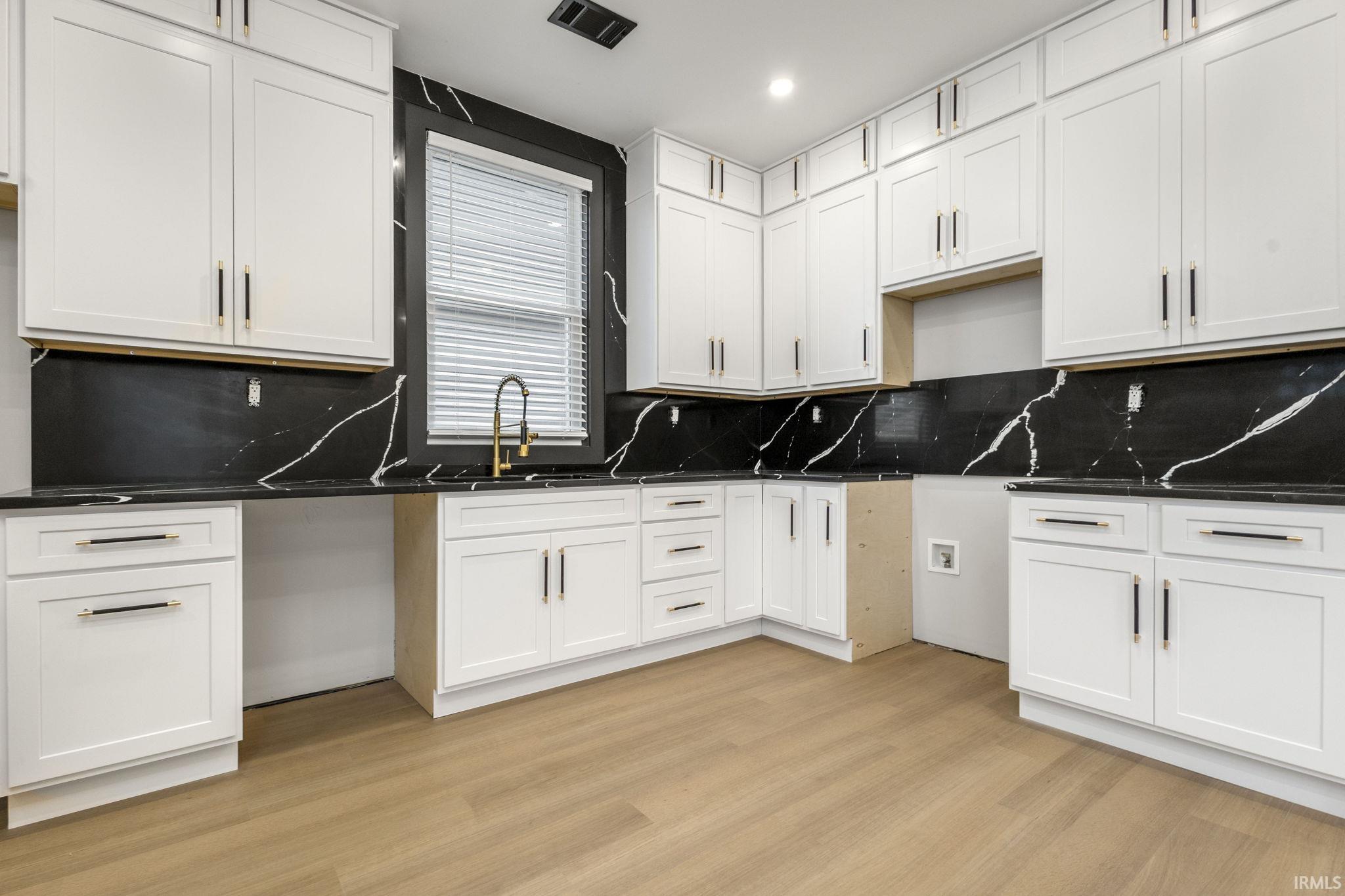 536 Blaine Avenue South Bend IN 46616
