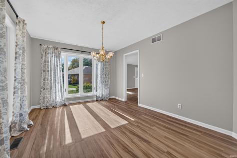 621 Knoll Wood Lane Greentown IN 46936