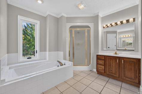 621 Knoll Wood Lane Greentown IN 46936