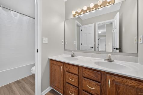 621 Knoll Wood Lane Greentown IN 46936