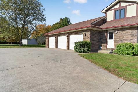 621 Knoll Wood Lane Greentown IN 46936