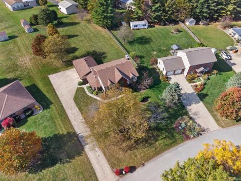 621 Knoll Wood Lane Greentown IN 46936
