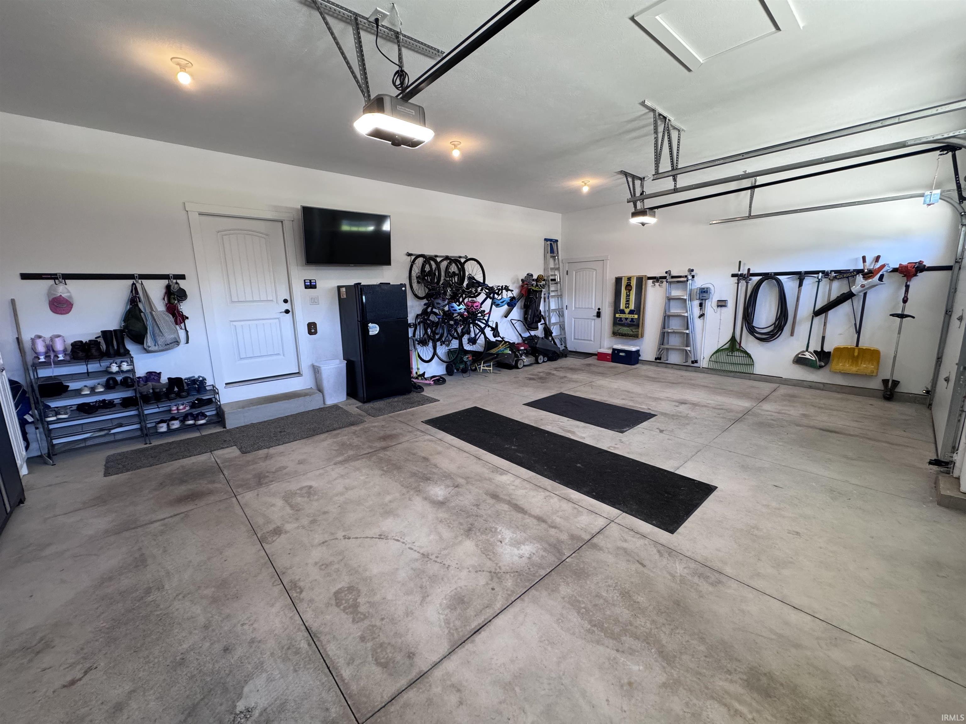 54792 Columbia Bay Drive Osceola IN 46561