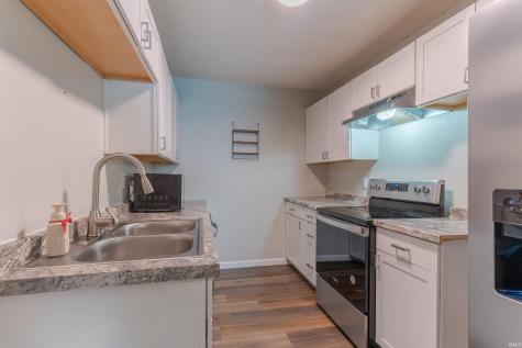 3014 Sweetser Avenue Evansville IN 47714