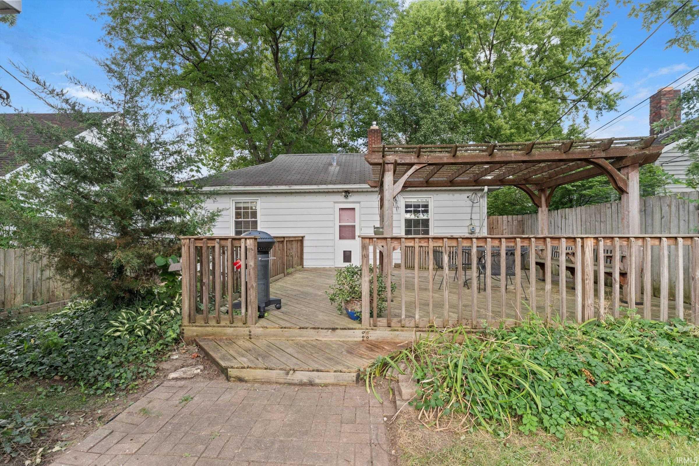506 Ostemo Place South Bend IN 46617