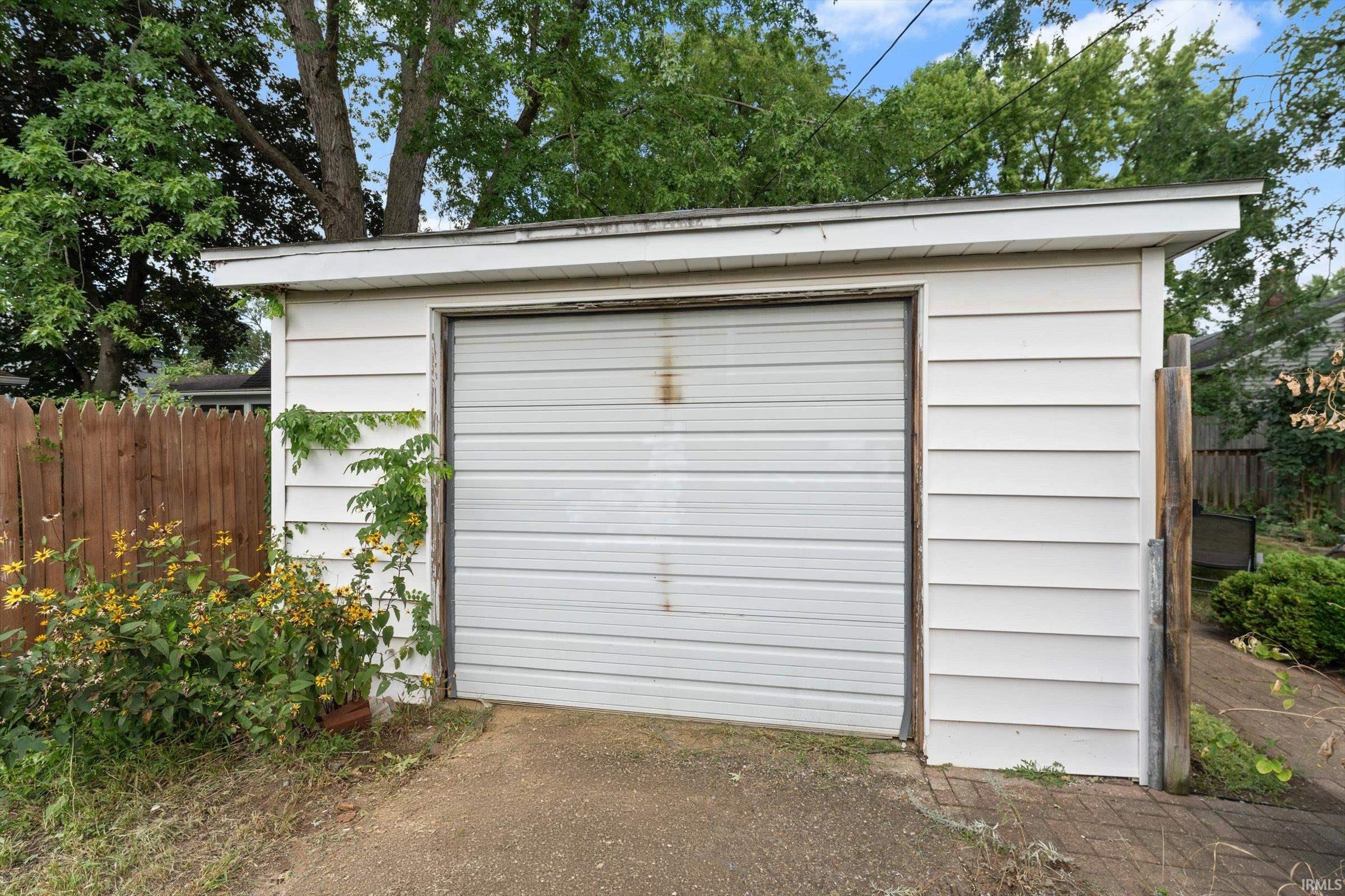 506 Ostemo Place South Bend IN 46617