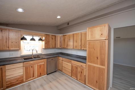 708 Evans Street Lebanon IN 46052