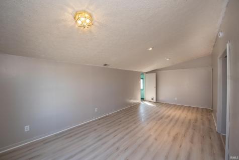708 Evans Street Lebanon IN 46052
