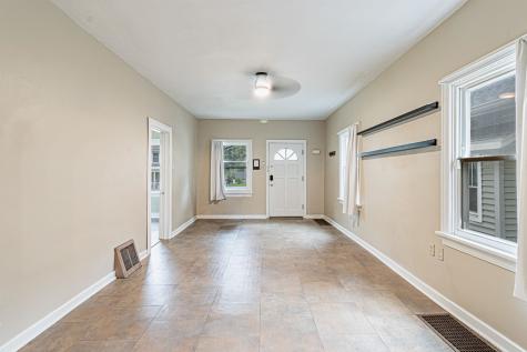 915 Delaware Boulevard Fort Wayne IN 46805