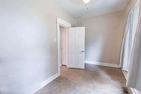 915 Delaware Boulevard Fort Wayne IN 46805