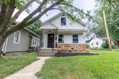 915 Delaware Boulevard Fort Wayne IN 46805