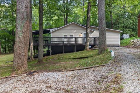 1365 Lakeside Drive Spencer IN 47460