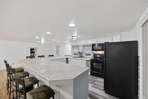 1365 Lakeside Drive Spencer IN 47460