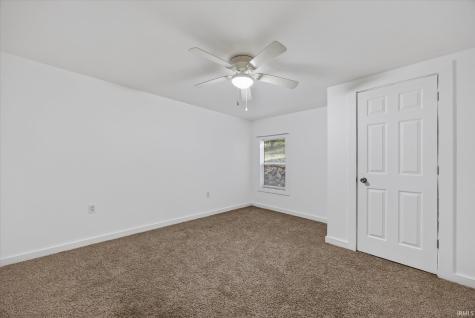 1365 Lakeside Drive Spencer IN 47460
