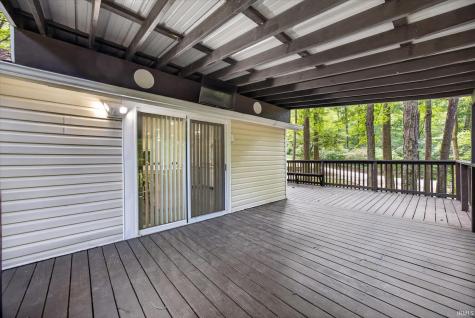 1365 Lakeside Drive Spencer IN 47460