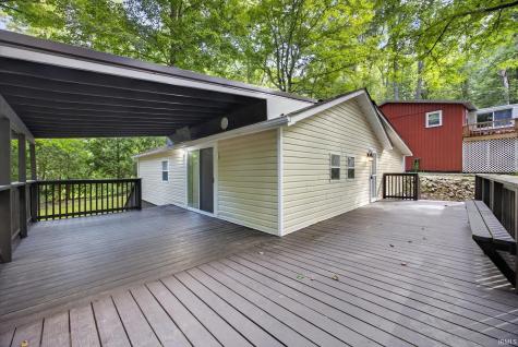 1365 Lakeside Drive Spencer IN 47460