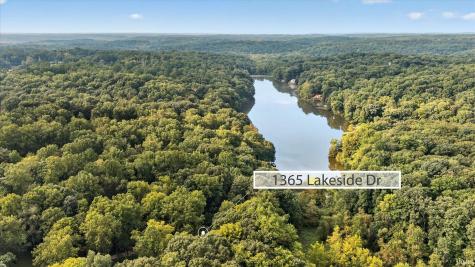 1365 Lakeside Drive Spencer IN 47460