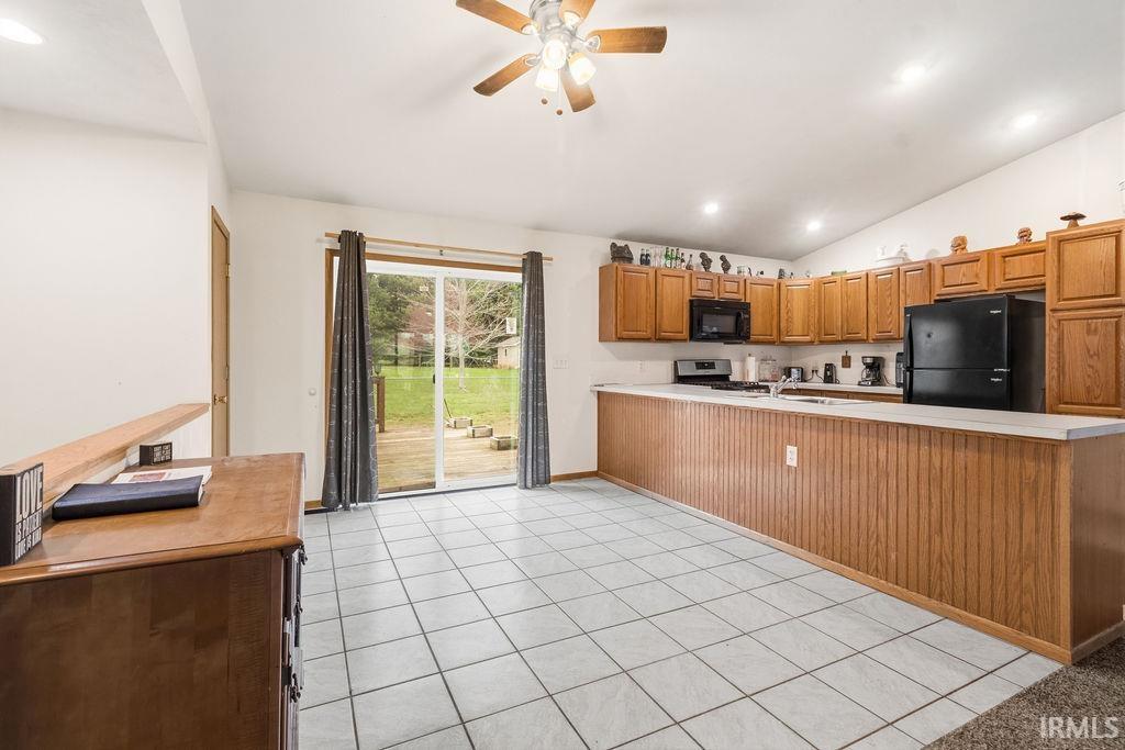 2804 E Lapoint Drive Milford IN 46542