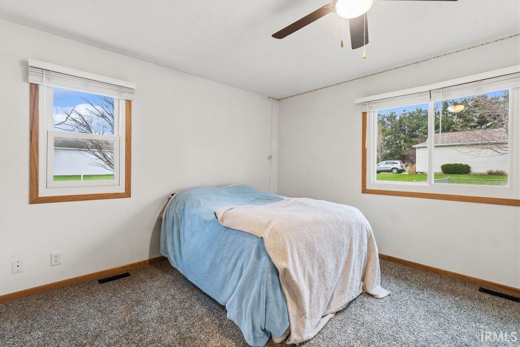 2804 E Lapoint Drive Milford IN 46542