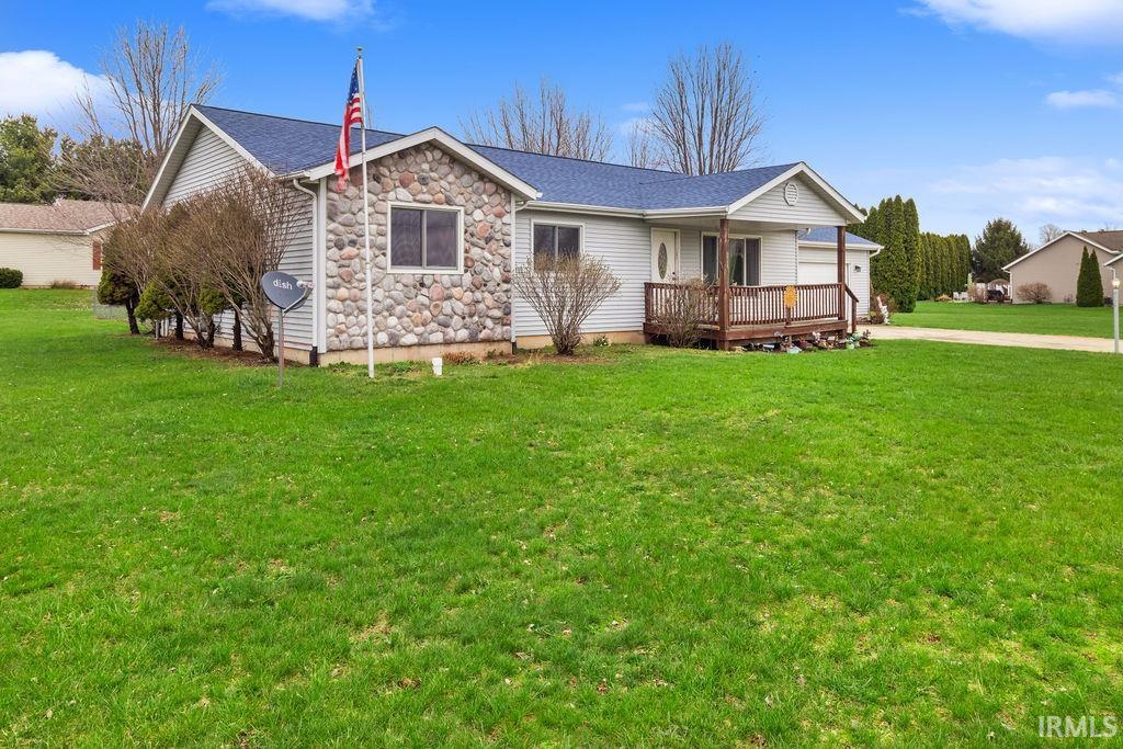 2804 E Lapoint Drive Milford IN 46542