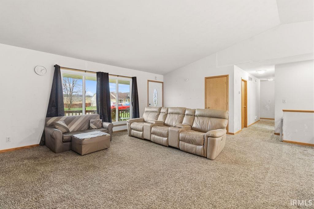 2804 E Lapoint Drive Milford IN 46542