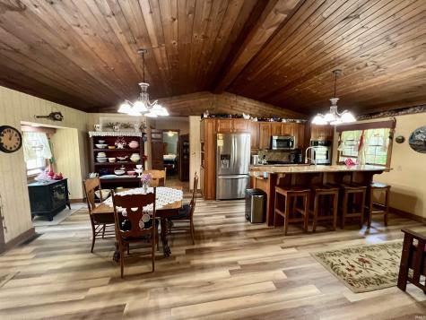 17235 Tomahawk Trail Plymouth IN 46563