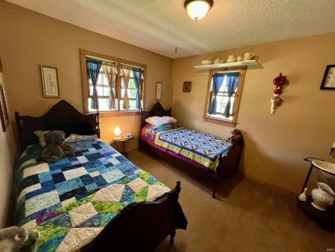 17235 Tomahawk Trail Plymouth IN 46563