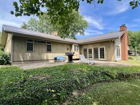 17235 Tomahawk Trail Plymouth IN 46563