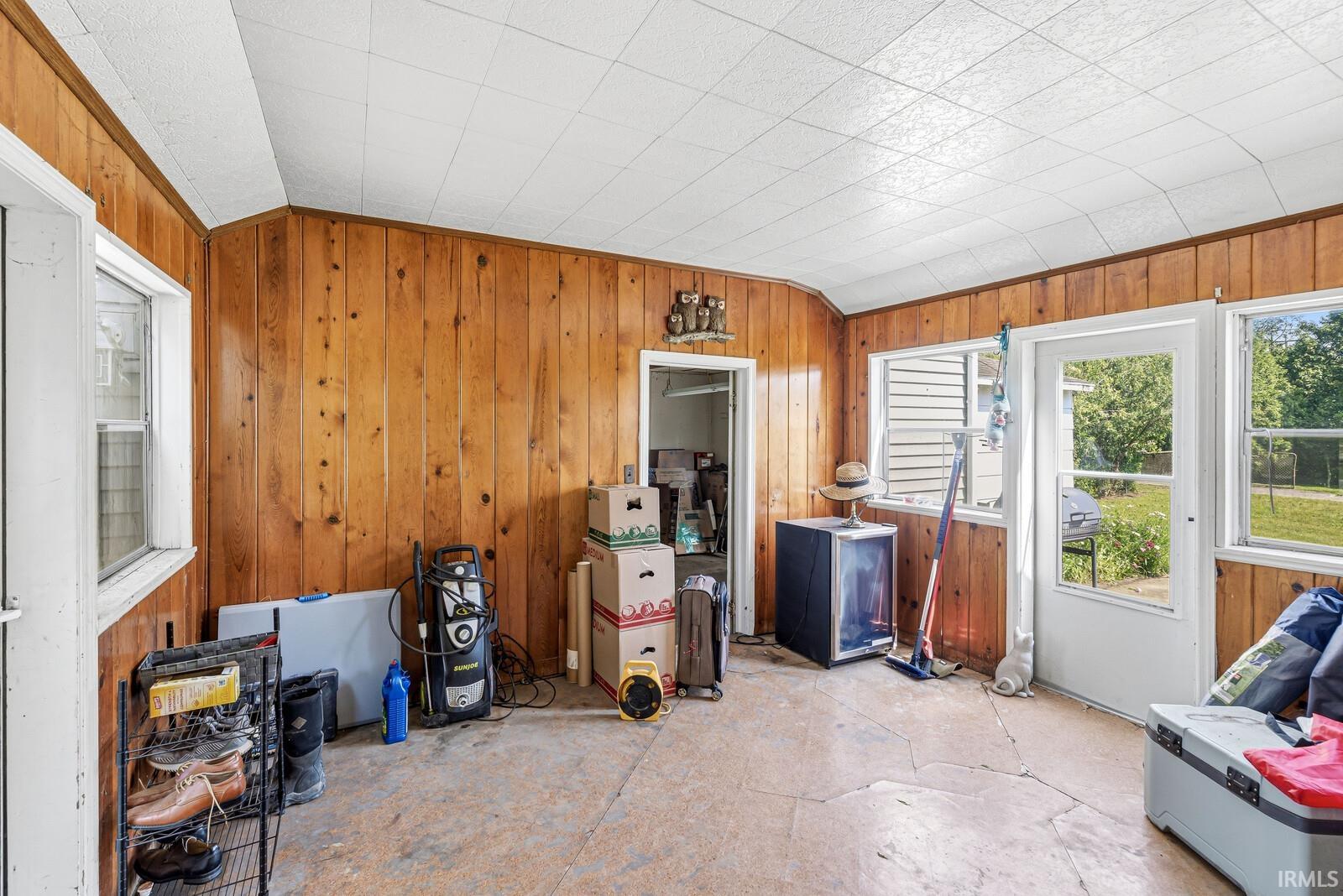 19732 Lucinda Street South Bend IN 46614