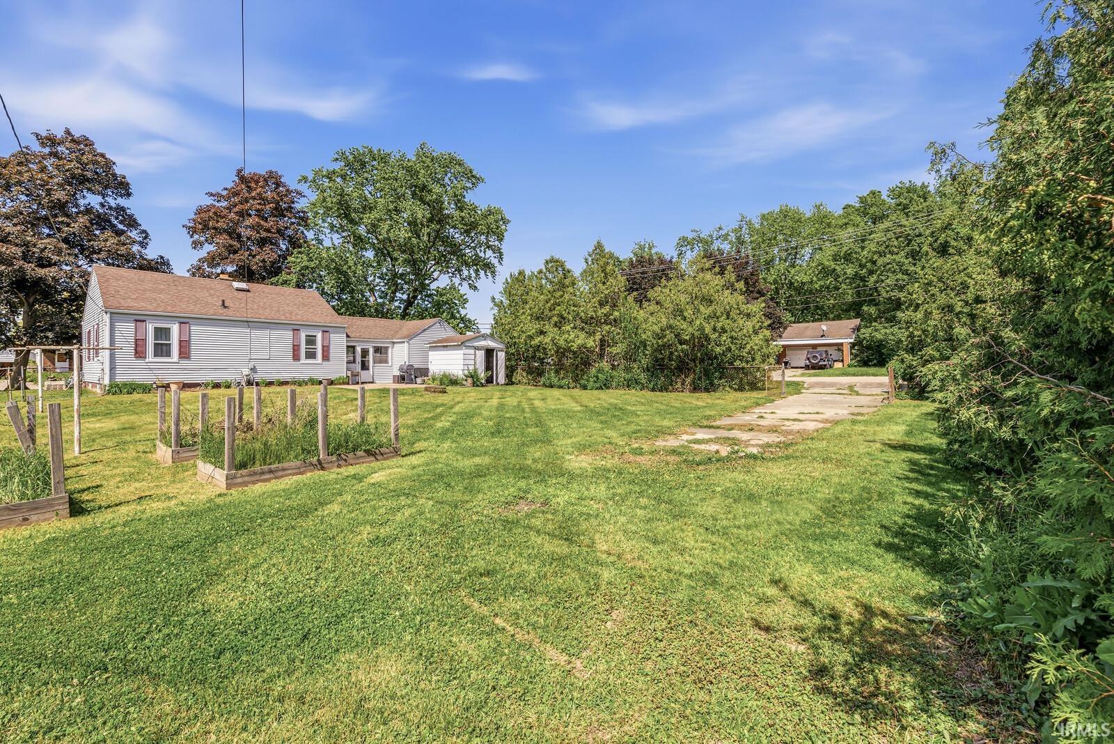 19732 Lucinda Street South Bend IN 46614