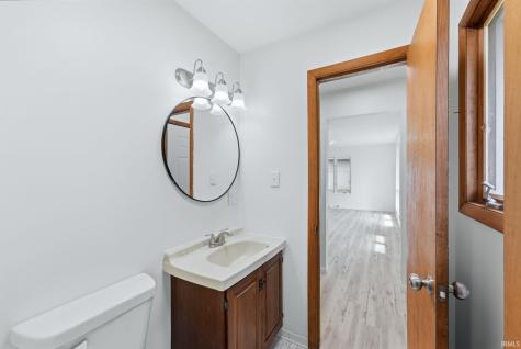 11179 N Wawasee Circle E Circle Cromwell IN 46732